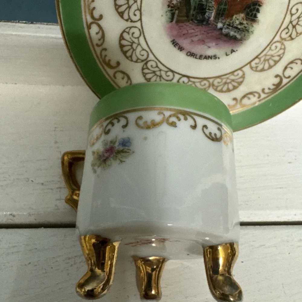 Vintage Brulatour Courtyard New Orleans, LA. Demitasse Cup /Saucer (Circa 1940s)